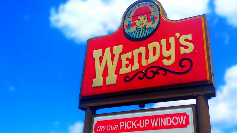 What year did the first Wendy's open for business? QuizGriz