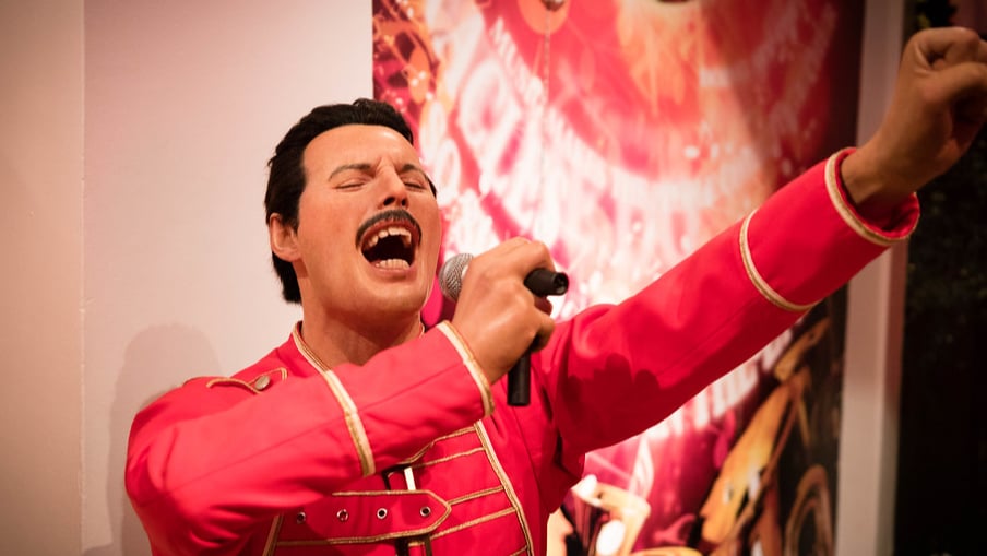 Which of the following was Freddie Mercury's real name? | QuizGriz